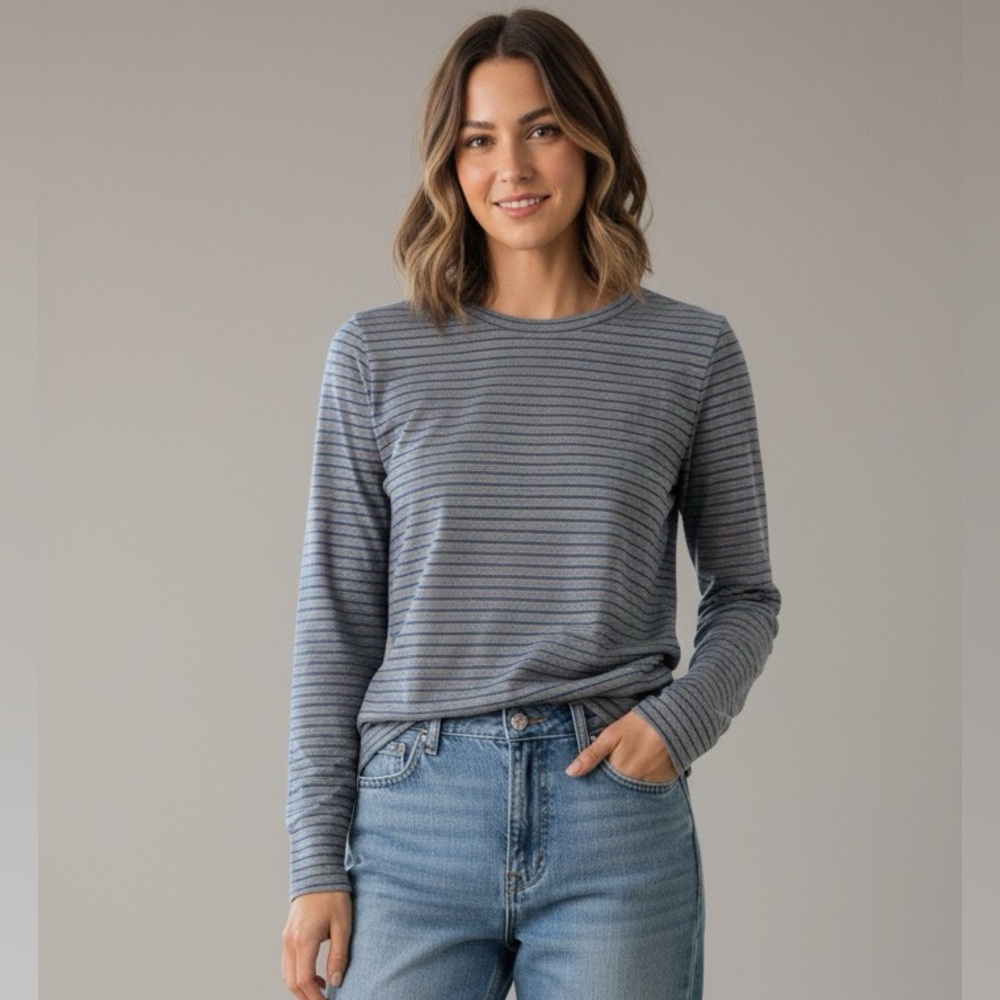 Marine Layer Pullovertop - image 1